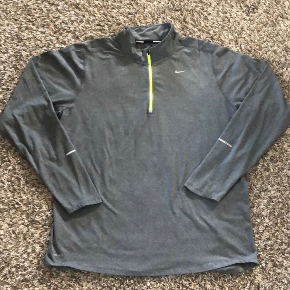 Nike Men's Gray Lightweight Quarter-Zip Jacket with Neon Yellow Zip